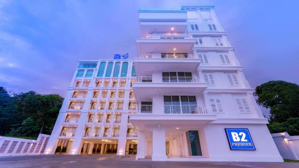 B2 Phuket Premier Hotel Patong Eksteriør billede
